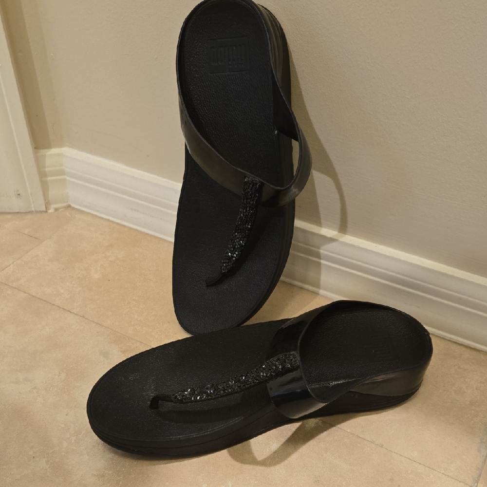 Fitflop Black Jeweled Thong Sandals Sz 8